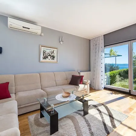 Ela Apartament *