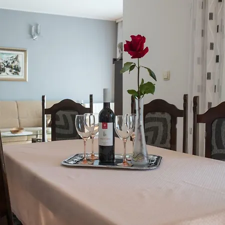 Apartament Ela