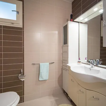Ela Apartment Podgora